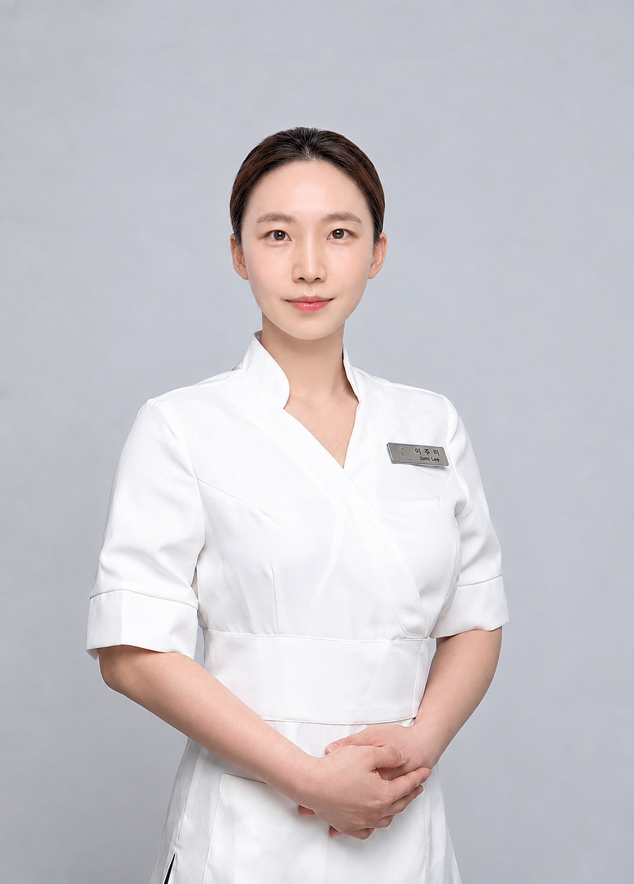 首尔江南 AIRE SPA & AESTHETIC 店长 Lee Jumi